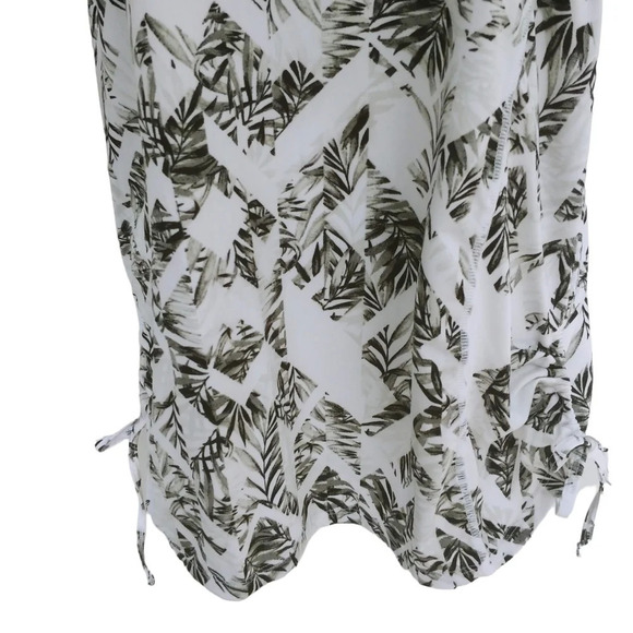 ACX Workout/Activewear  RacerBack Top Diamond/Foliage Design, Black/White S - Picture 3 of 7